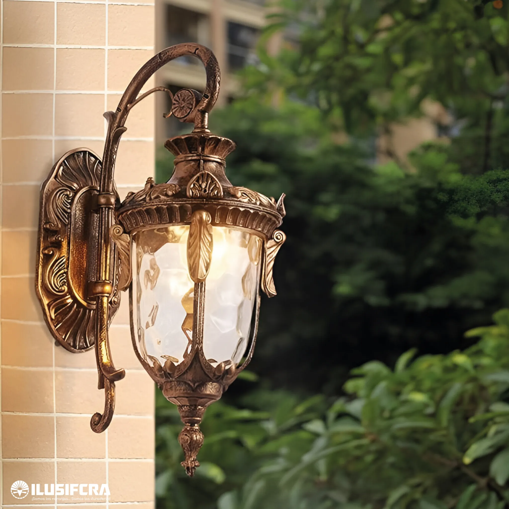 FAROL PARA EXTERIOR DE PARED GRANDE 8029 — Lámparas para Exterior | Centro de Iluminación San Carlos